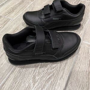 Puma All-Black Velcro Sneakers